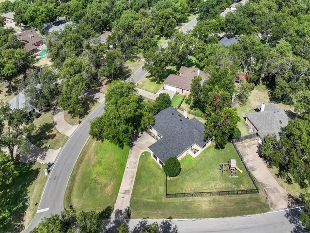 $365,000 | 6103 Prospect Hill Drive, Granbury, TX 76049
