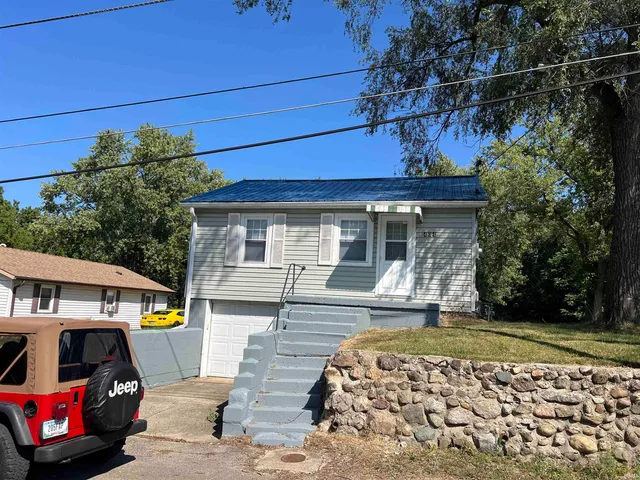 $169,090 | 404 North 20th Street, New Castle, IN 47362