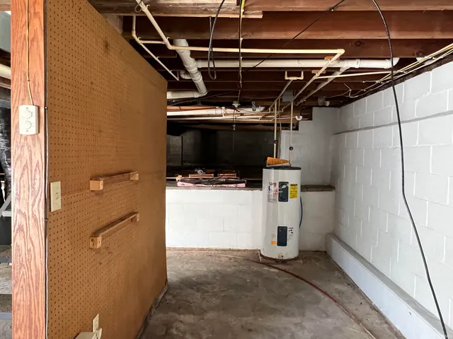 $169,090 | 404 North 20th Street, New Castle, IN 47362