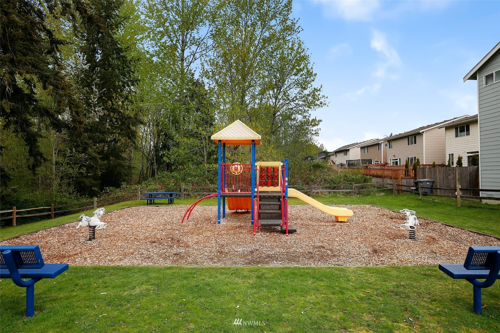4127 Northeast 5th Court Renton, WA 98059 - Photo 33 of 36 an outdoor space with furniture and garden