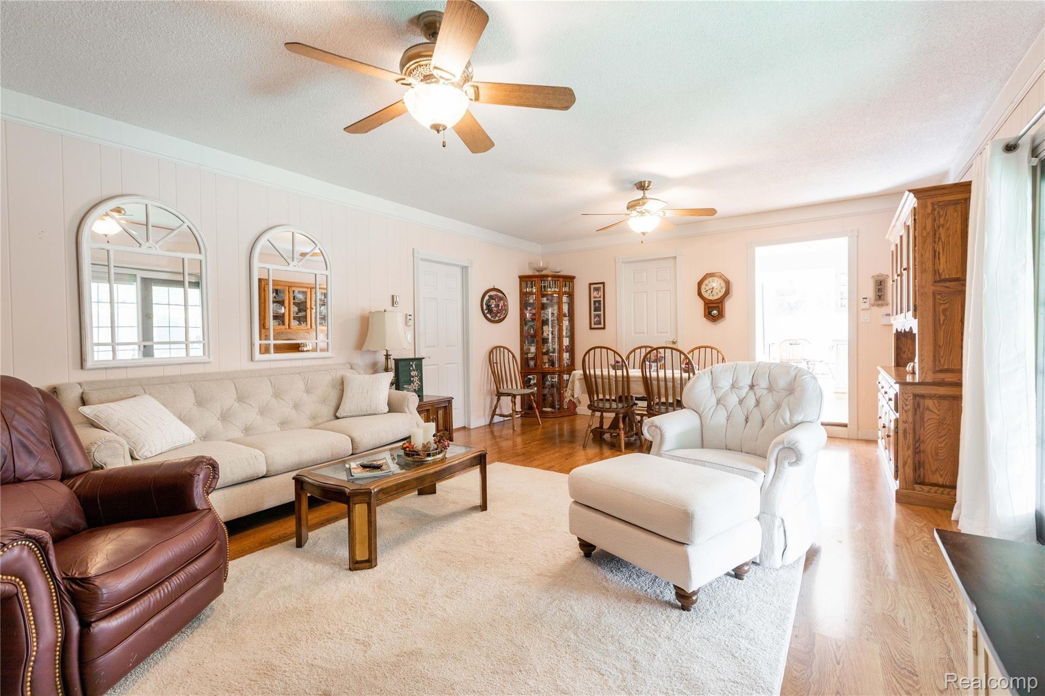 48245 West 10 Mile Road Novi, MI 48374 - Photo 10 of 24 48245 W 10 Mile Rd, Novi (10 of 24).jpg