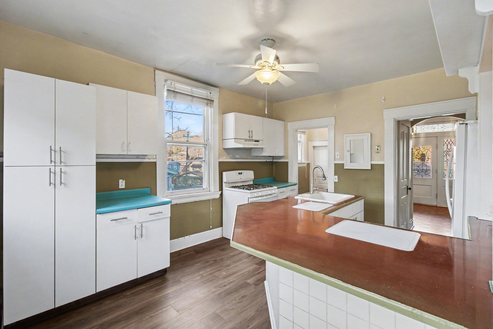 1146 Waterworks Road Newport, KY 41071 - Photo 13 of 28