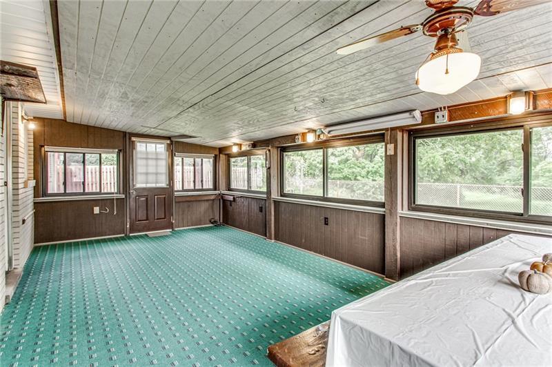 2290 Rose Garden Road Pittsburgh, PA 15220 - Photo 21 of 24 Gallery Image 21