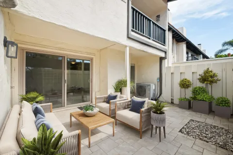 $950,000 | 3281 Loma Riviera Drive, San Diego, CA 92110