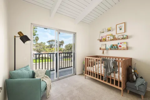 $950,000 | 3281 Loma Riviera Drive, San Diego, CA 92110