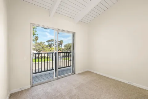 $950,000 | 3281 Loma Riviera Drive, San Diego, CA 92110