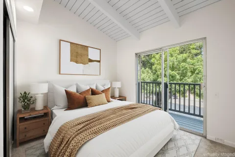 $950,000 | 3281 Loma Riviera Drive, San Diego, CA 92110