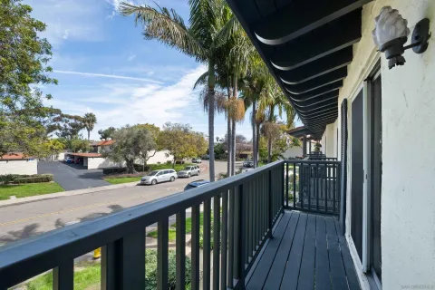 $950,000 | 3281 Loma Riviera Drive, San Diego, CA 92110