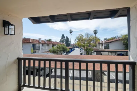 $950,000 | 3281 Loma Riviera Drive, San Diego, CA 92110