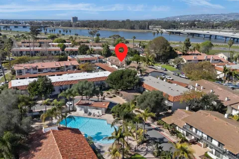 $950,000 | 3281 Loma Riviera Drive, San Diego, CA 92110