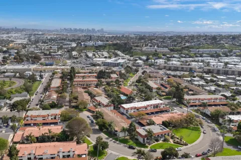 $950,000 | 3281 Loma Riviera Drive, San Diego, CA 92110