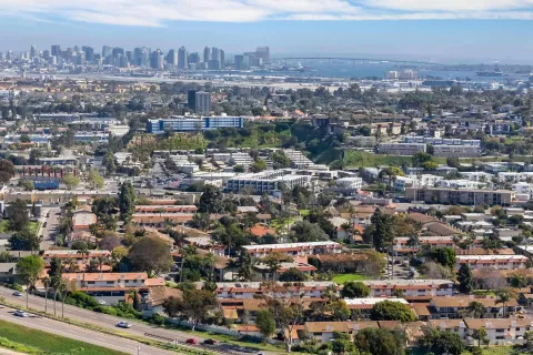 $950,000 | 3281 Loma Riviera Drive, San Diego, CA 92110