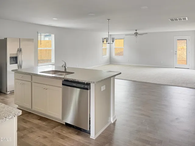 $1,700 | 289 Greenbay Street, Lillington, NC 27546