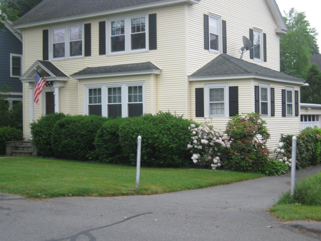 4 Old Salem Road Marblehead, MA 01945 - Photo 2 of 12 a front view of house with yard and green space