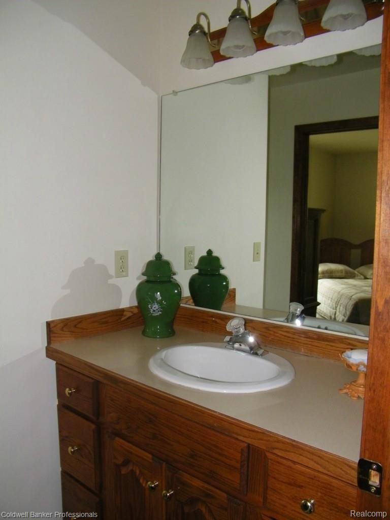 6740 Wagner Road Imlay City, MI 48444 - Photo 26 of 38 100_1143.jpg