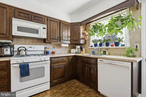 $565,000 | 9204 Burbank Road, Philadelphia, PA 19115