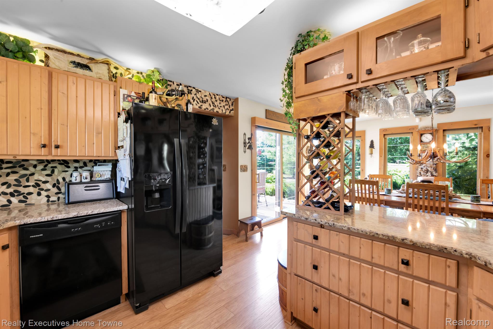 5695 Norman Road Jeddo, MI 48032 - Photo 16 of 71 Kitchen