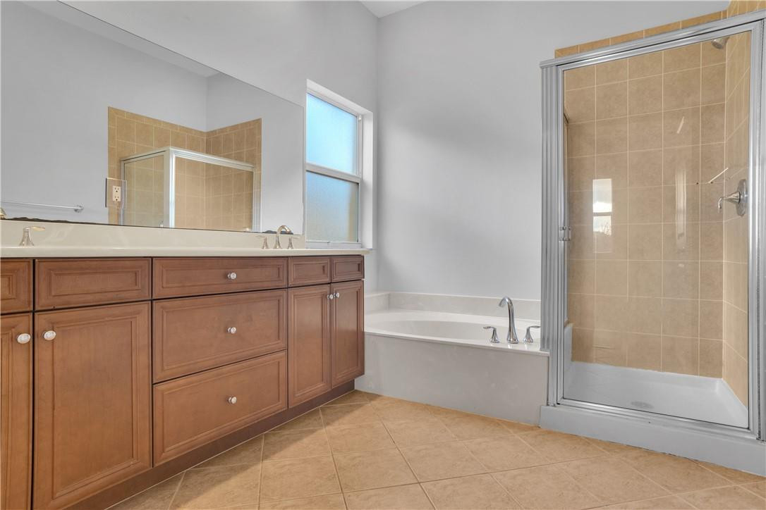 12005 Southwest Bennington Circle Port St. Lucie, FL 34987 - Photo 17 of 35 Photo 17