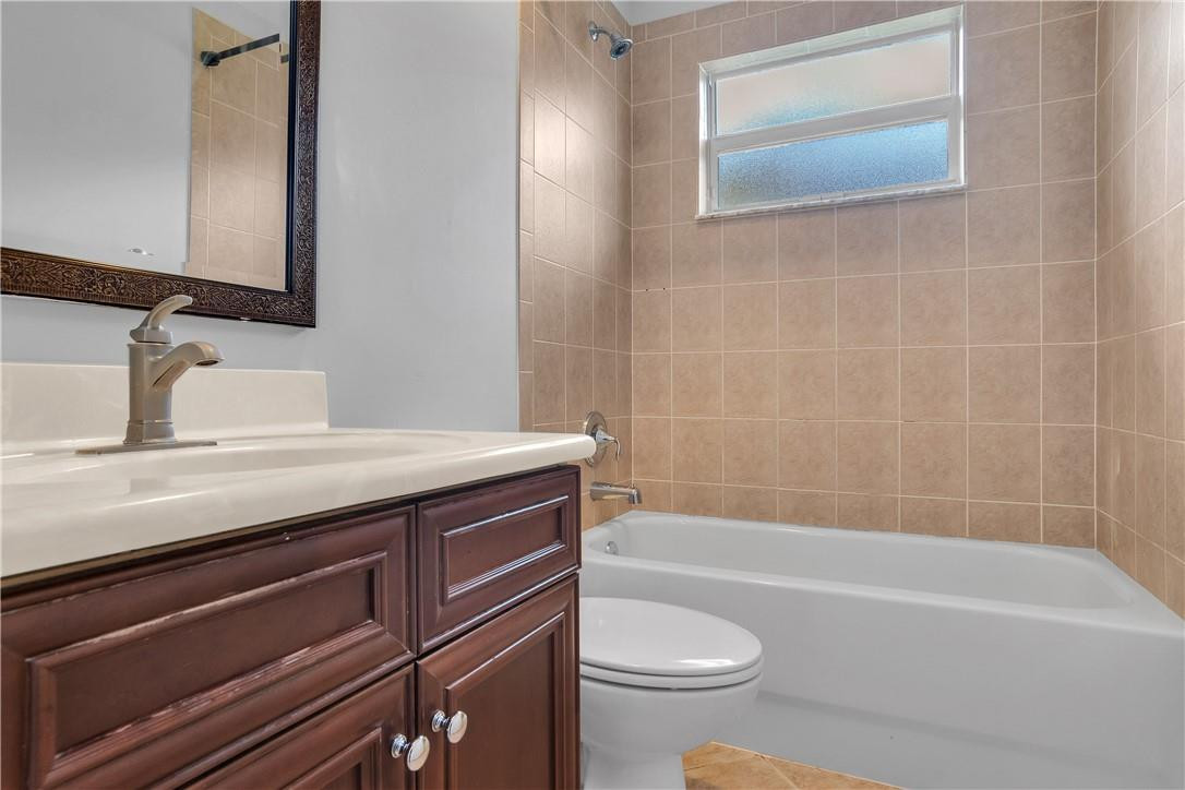 12005 Southwest Bennington Circle Port St. Lucie, FL 34987 - Photo 19 of 35 Photo 19