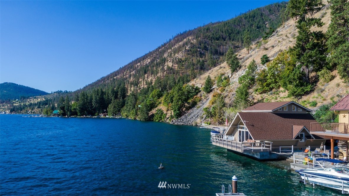 9576 South Lakeshore Road Chelan, WA 98816 - Photo 14 of 24 Gallery Image 14