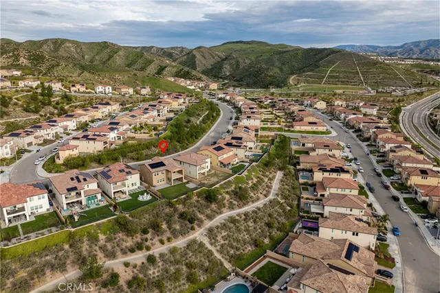 $1,165,000 | 19038 Carranza Lane, Saugus, CA 91350