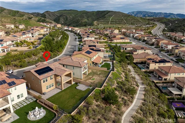 $1,165,000 | 19038 Carranza Lane, Saugus, CA 91350