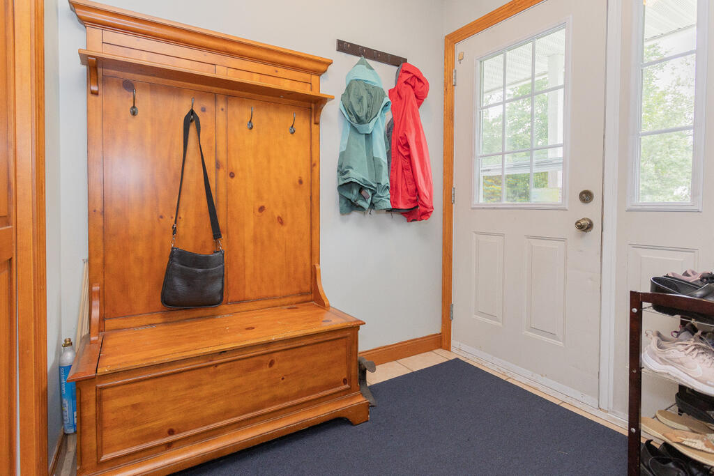 108 Rue Petite Farmington, ME 04938 - Photo 6 of 58 srr-23