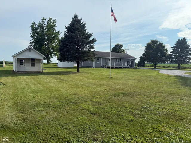 $290,000 | 6095 West 1900 North, Elwood, IN 46036