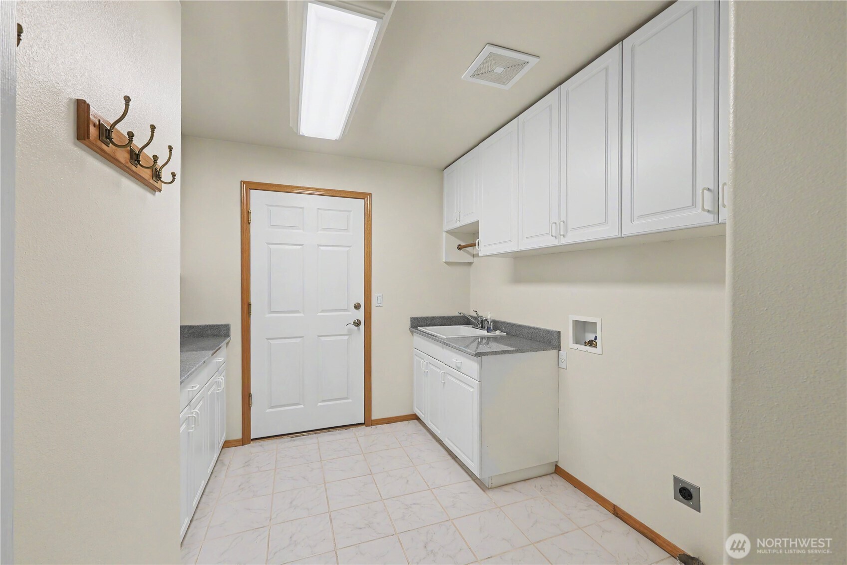 111 Les Saints Road Sequim, WA 98382 - Photo 32 of 38 Gallery Image 32