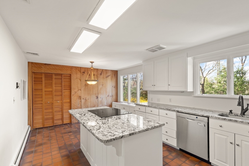 239 Main Street Boxford, MA 01921 - Photo 11 of 40