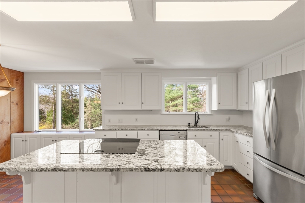 239 Main Street Boxford, MA 01921 - Photo 13 of 40