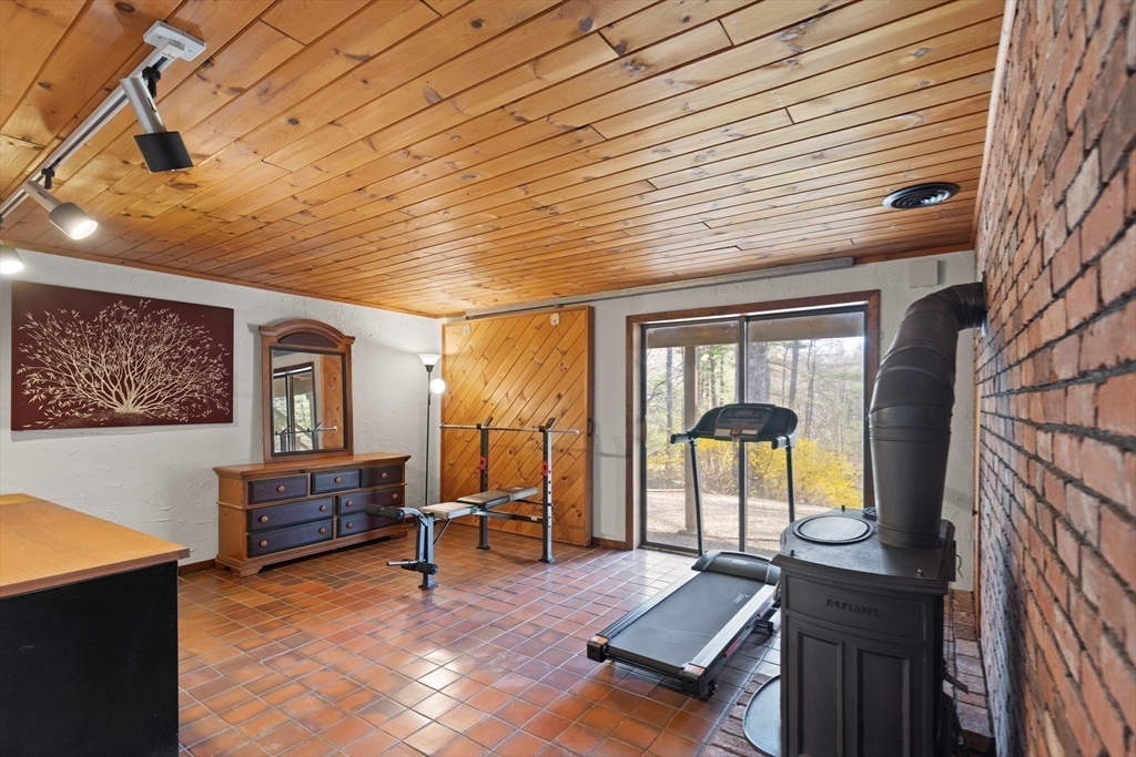 239 Main Street Boxford, MA 01921 - Photo 26 of 40