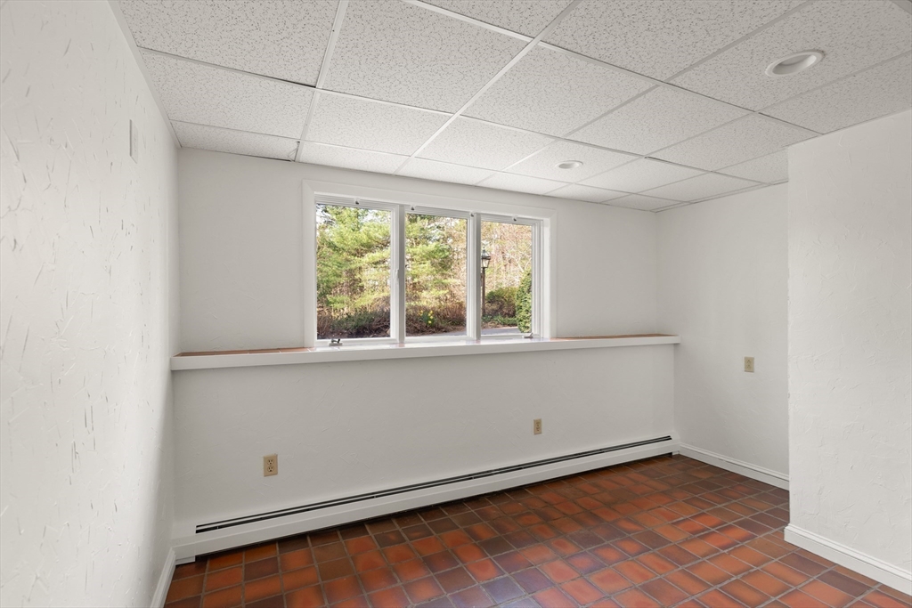 239 Main Street Boxford, MA 01921 - Photo 27 of 40