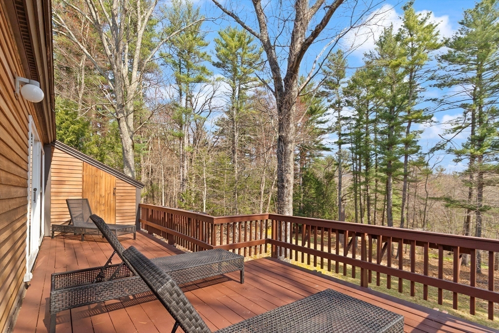 239 Main Street Boxford, MA 01921 - Photo 32 of 40