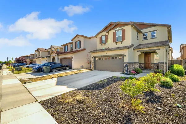 $799,000 | 818 Stickney Way, Oakley, CA 94561