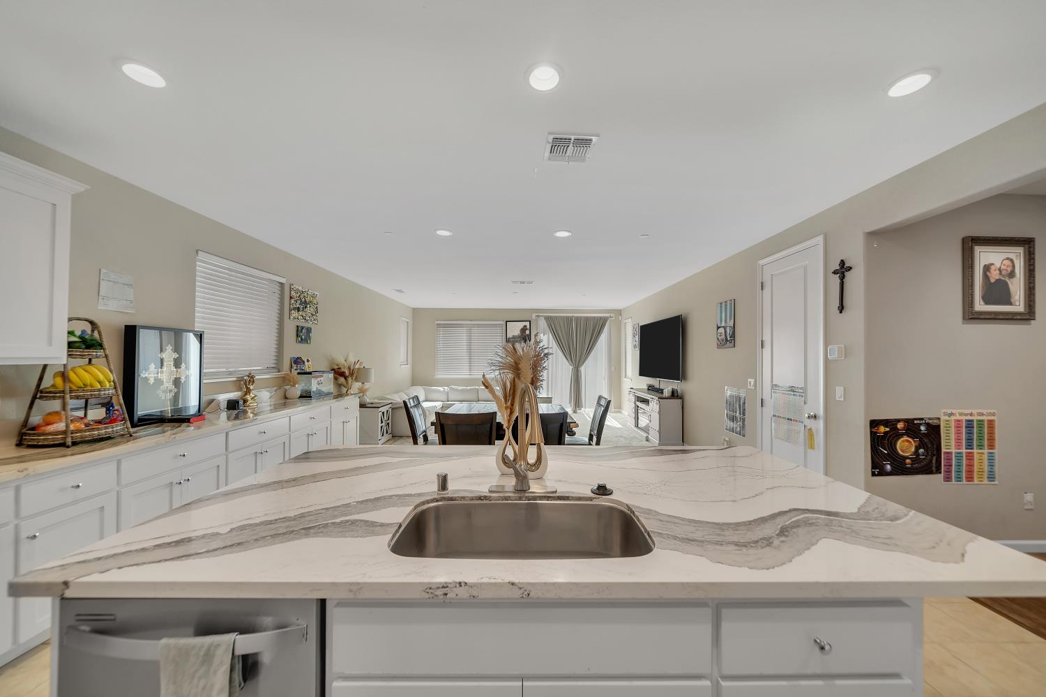 818 Stickney Way Oakley, CA 94561 - Photo 2 of 53 a view of living room with granite countertop a couch and dresser