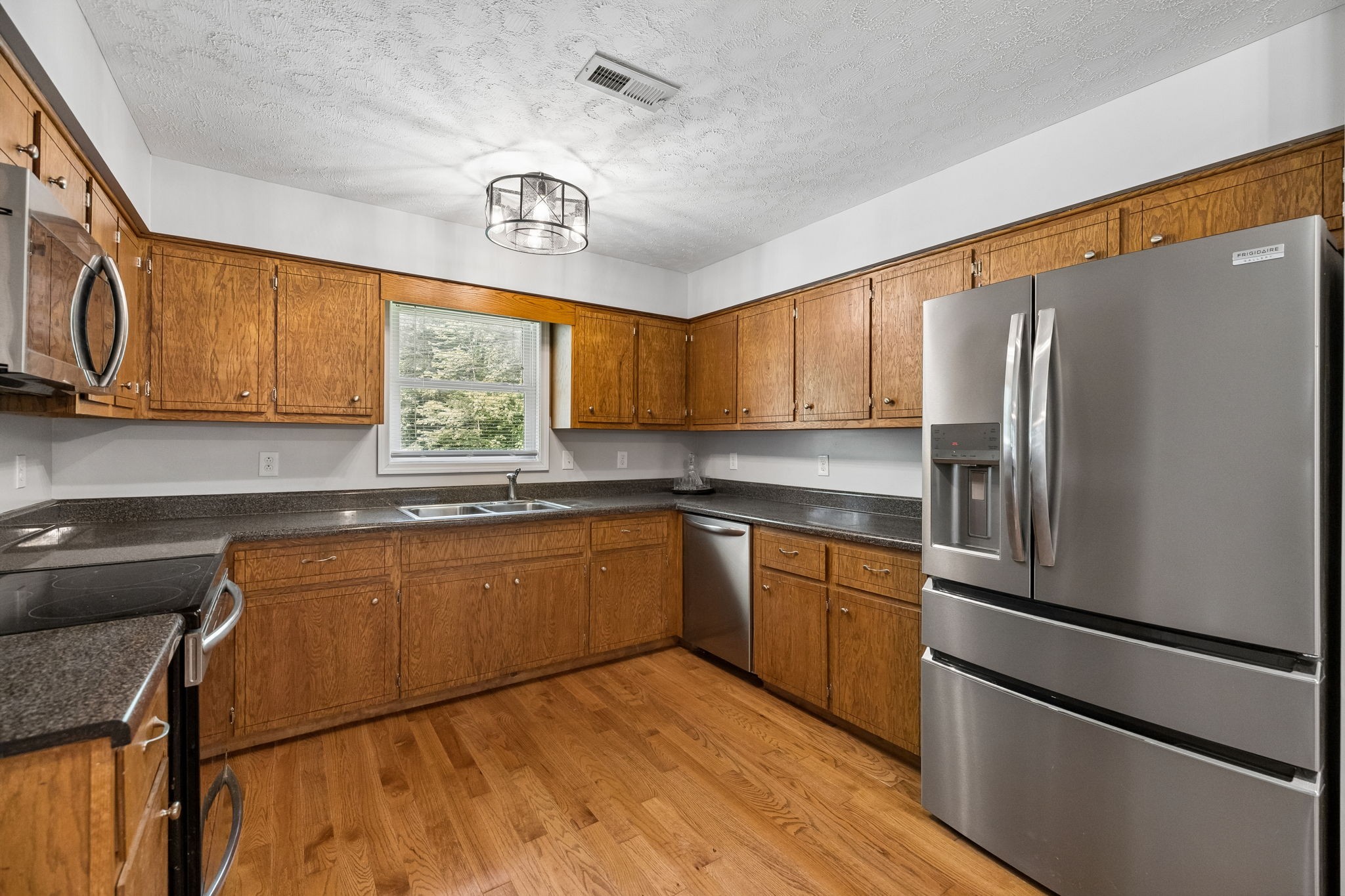 3115 Fire Tower Road Erin, TN 37061 - Photo 9 of 46 Gallery Image 9