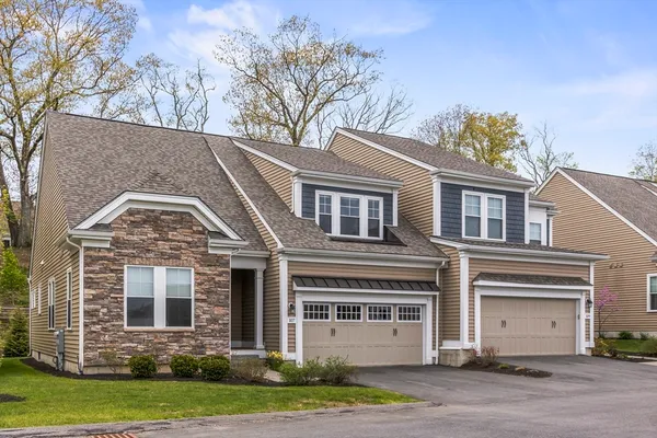 $1,249,000 | 107 White Pond Way, Unit 107, Sudbury, MA 01776
