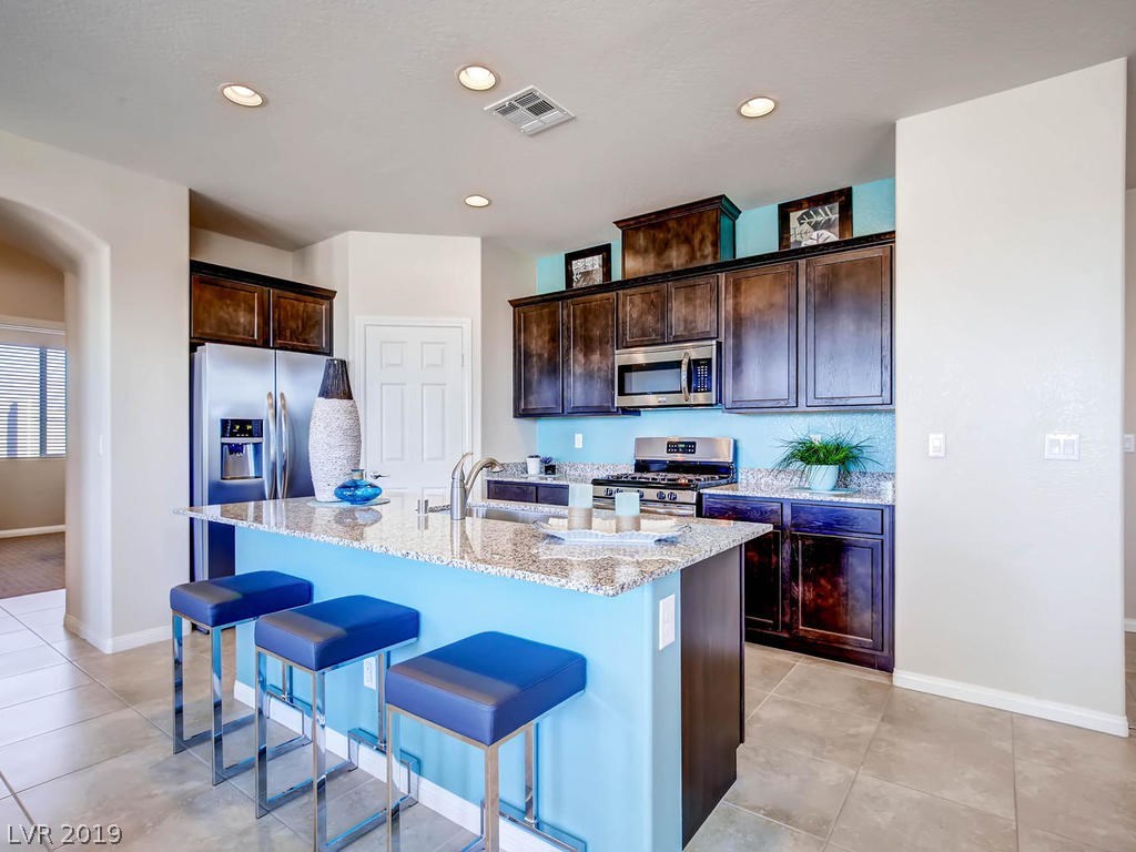 2177 Rio Rancho Pointe Place, Unit 41 Henderson, NV 89002 - Photo 27 of 40 Gallery Image 27