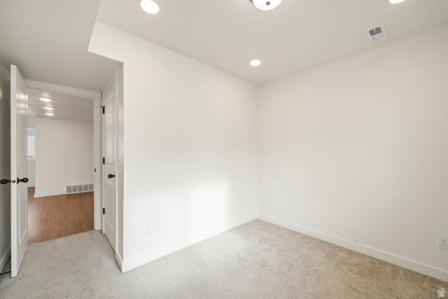 70 East Weekes Way Clearfield, UT 84015 - Photo 16 of 25 Spare room with carpet and recessed lighting