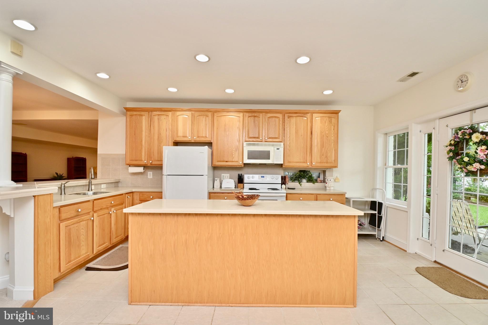 6202 Garden Road Springfield, VA 22152 - Photo 61 of 91 In law Suite Kitchen