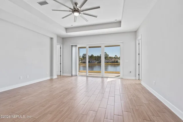 $464,900 | 1724 Austin Lk Way, Middleburg, FL 32068