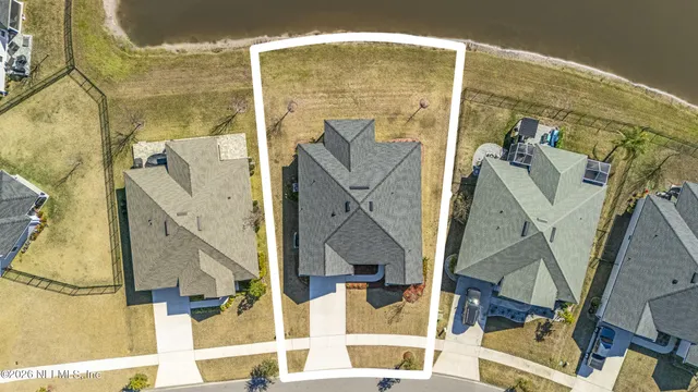 $464,900 | 1724 Austin Lk Way, Middleburg, FL 32068