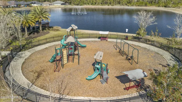 $464,900 | 1724 Austin Lk Way, Middleburg, FL 32068