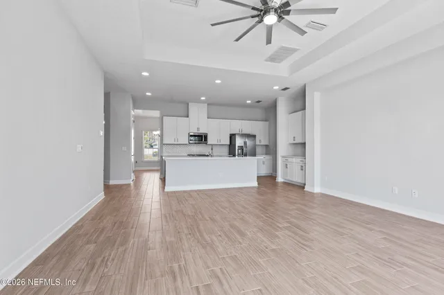 $464,900 | 1724 Austin Lk Way, Middleburg, FL 32068