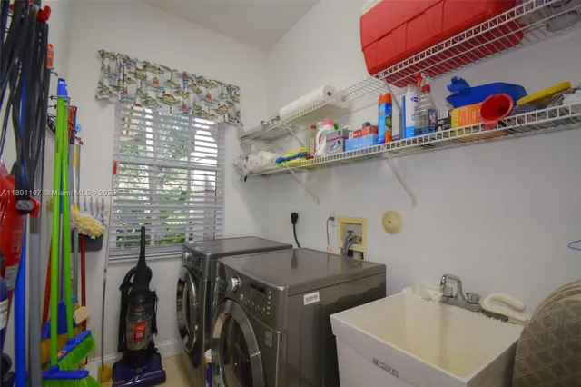 $1,485,000 | 4240 Southwest 131st Avenue, Davie, FL 33330