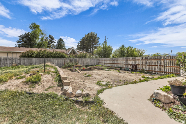 10705 Green Ridge Drive Sandy, UT 84070 - Photo 48 of 55 View of fenced backyard