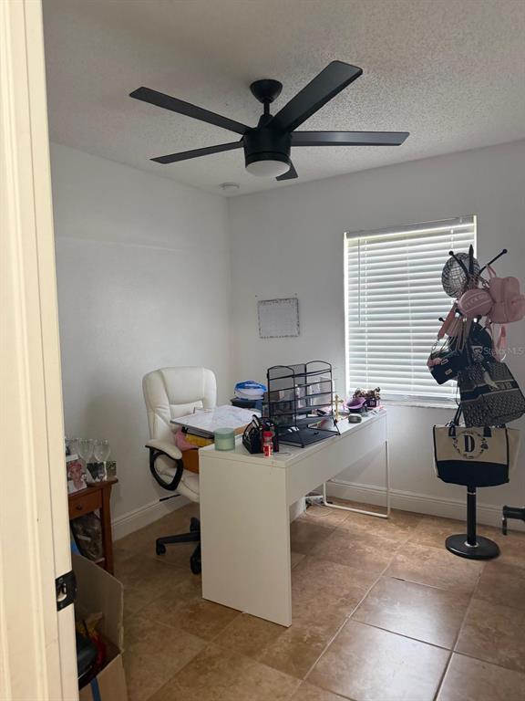 2216 Ridgemore Drive Valrico, FL 33594 - Photo 19 of 24 Gallery Image 19