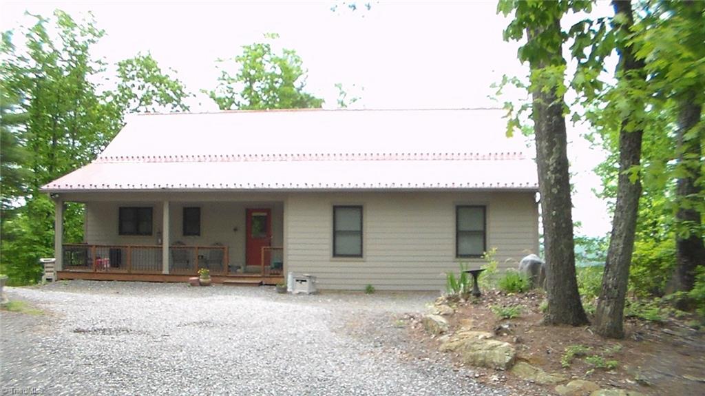 4602 Staghorn Road Purlear, NC 28665 - Photo 1 of 1