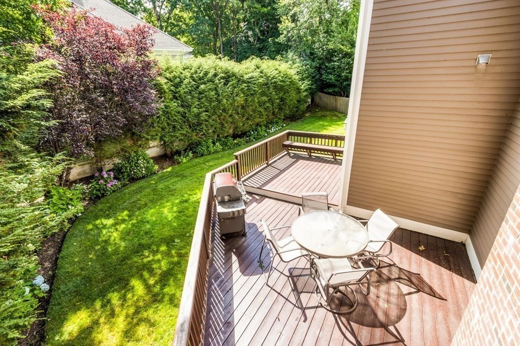 243 Arnold Road Newton, MA 02459 - Photo 30 of 31
